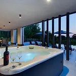 Hébergement de vacances Damian *